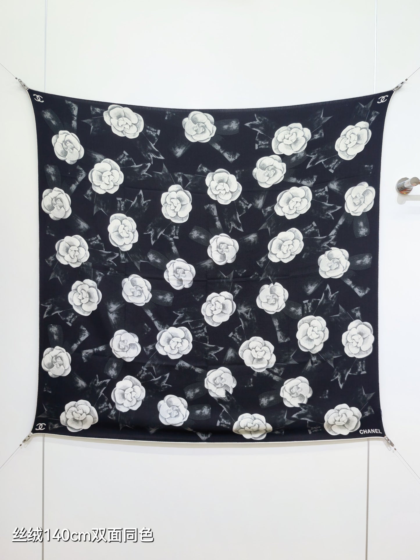小香家-雙面同色 140x140cm 70%羊絨30%真絲