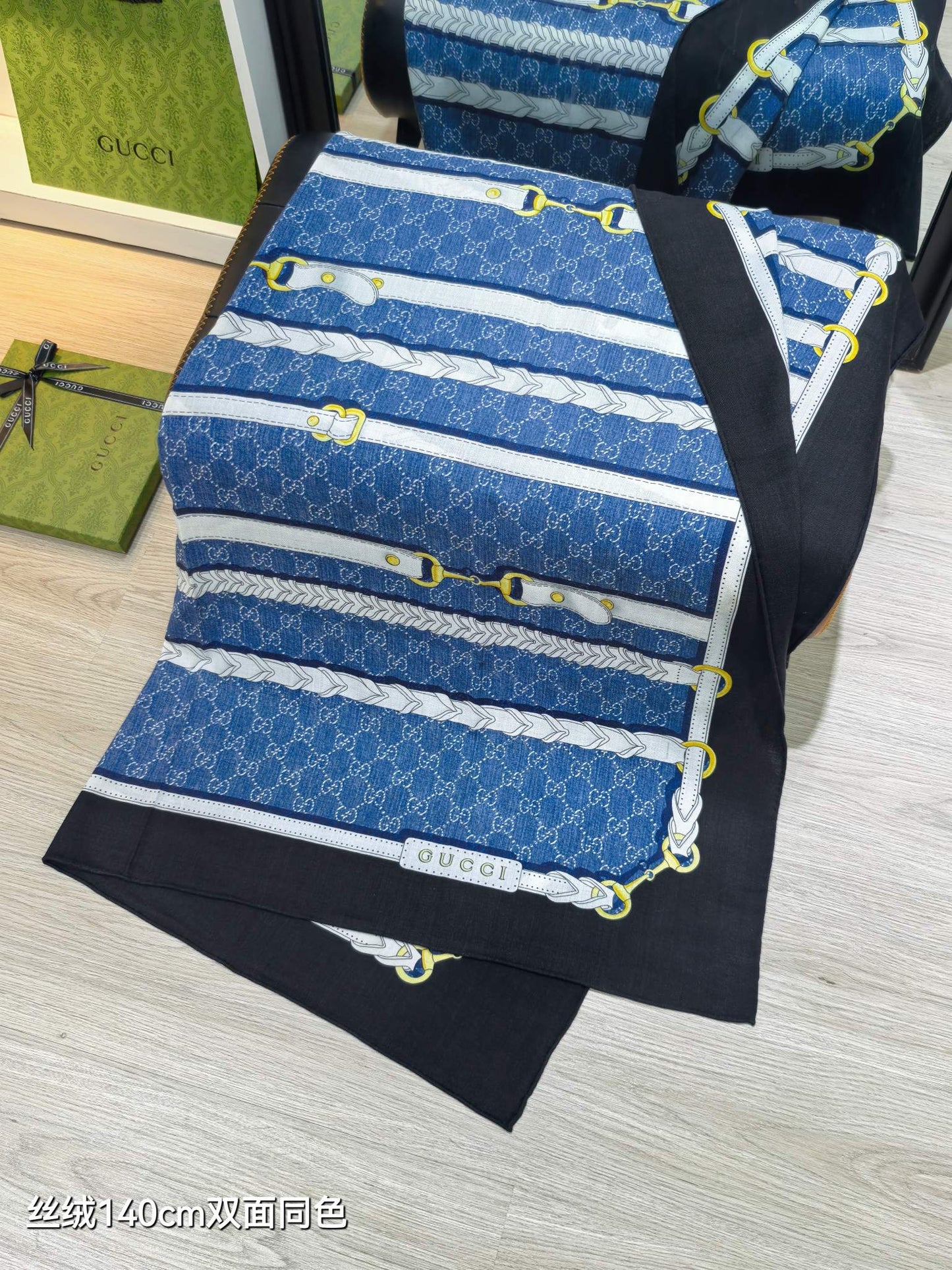 古G家-雙面同色 140x140cm 70%羊絨30%真絲