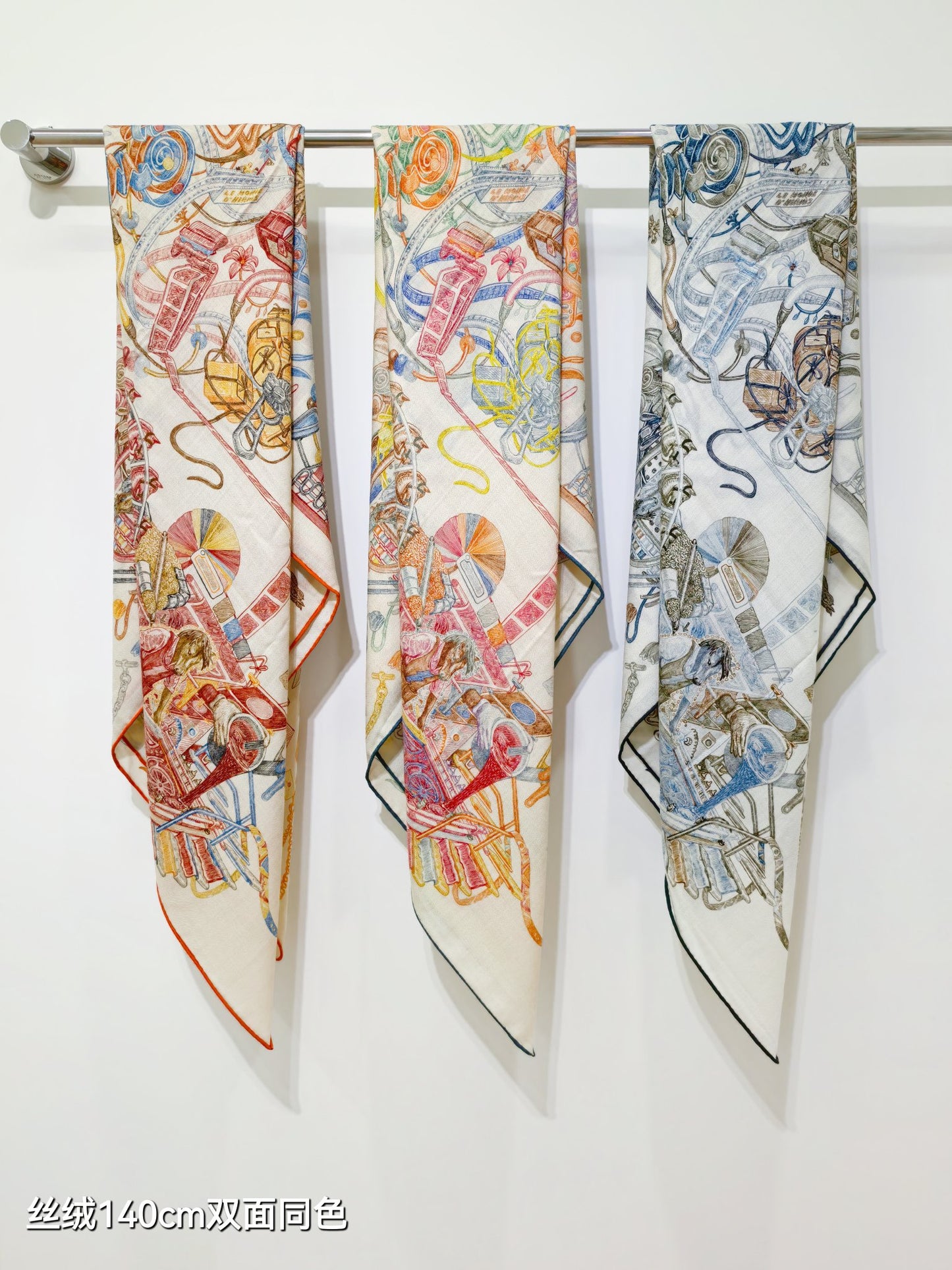 小愛款-雙面同色 140x140cm 70%羊絨30%真絲