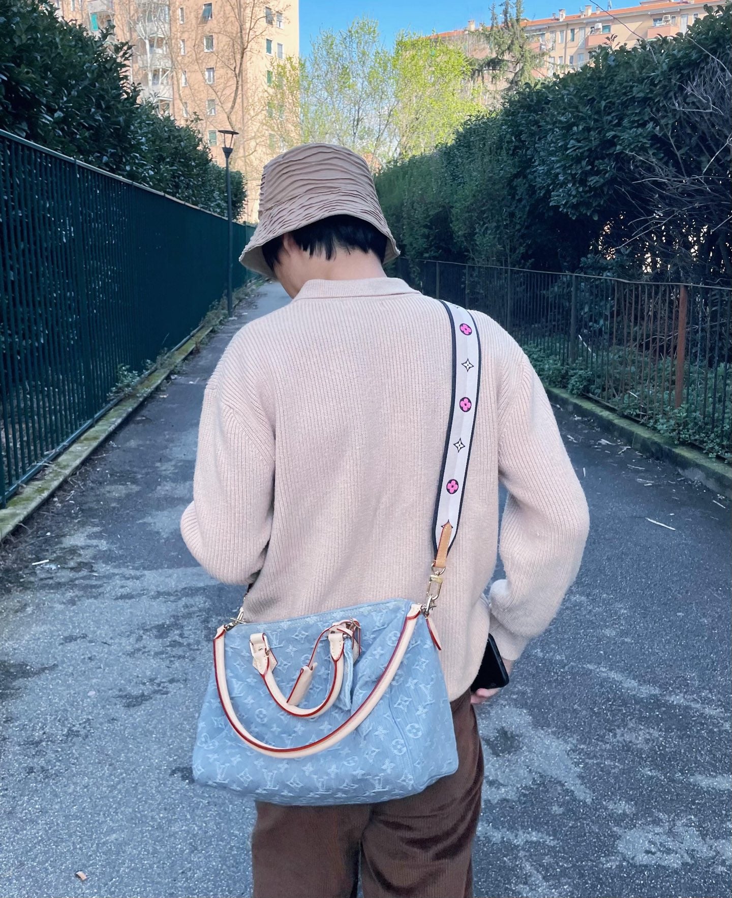 路L家- M13344- SPEEDY SOFT 30手袋包-牛仔灰色