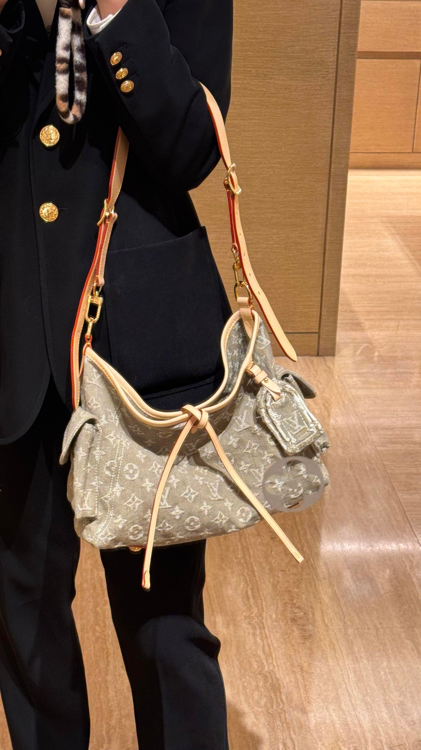 路L家-M27623 CARRYALL CARGO 小號 手袋 抹茶綠