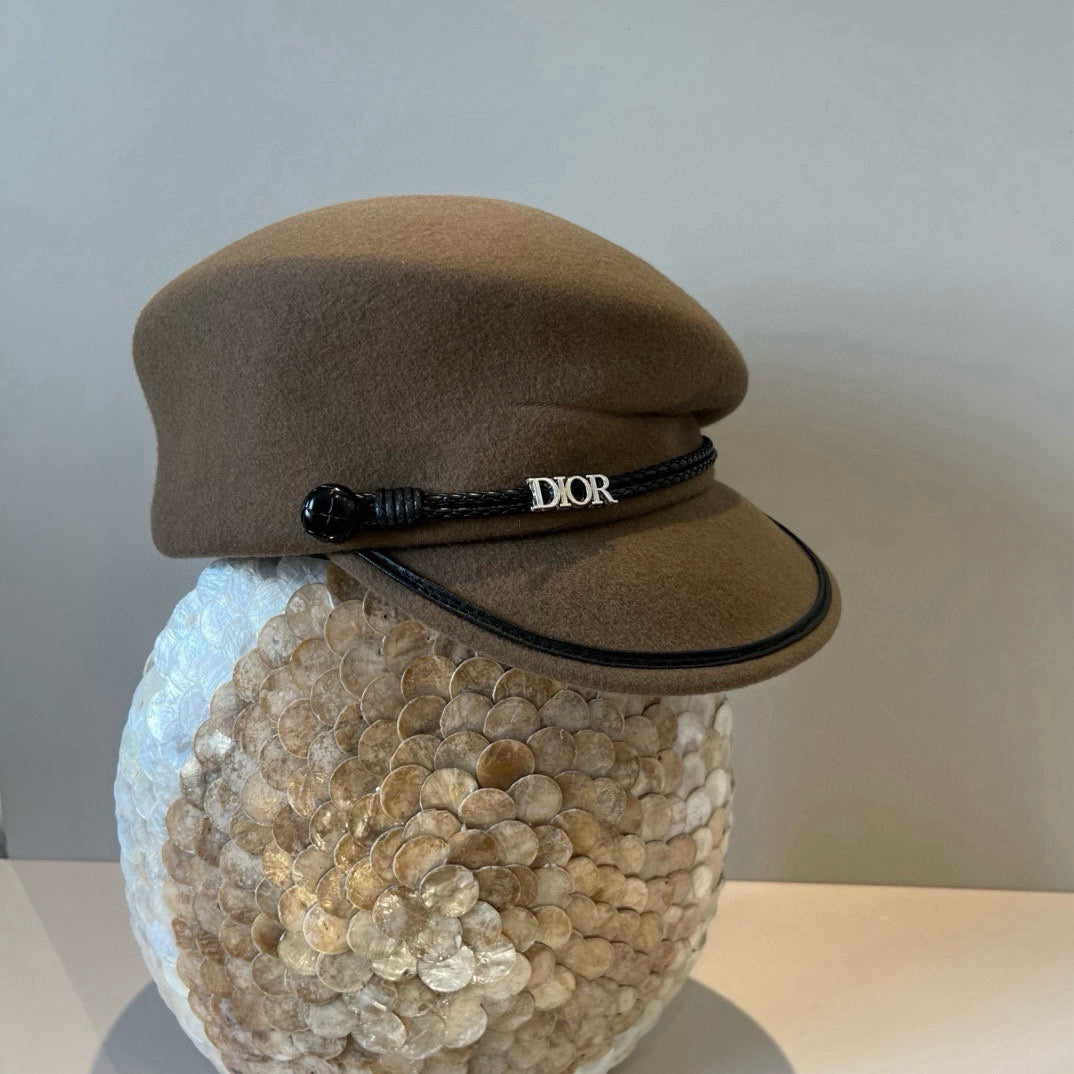 迪D家-秋冬新款羊毛鴨舌軍帽-卡其色
