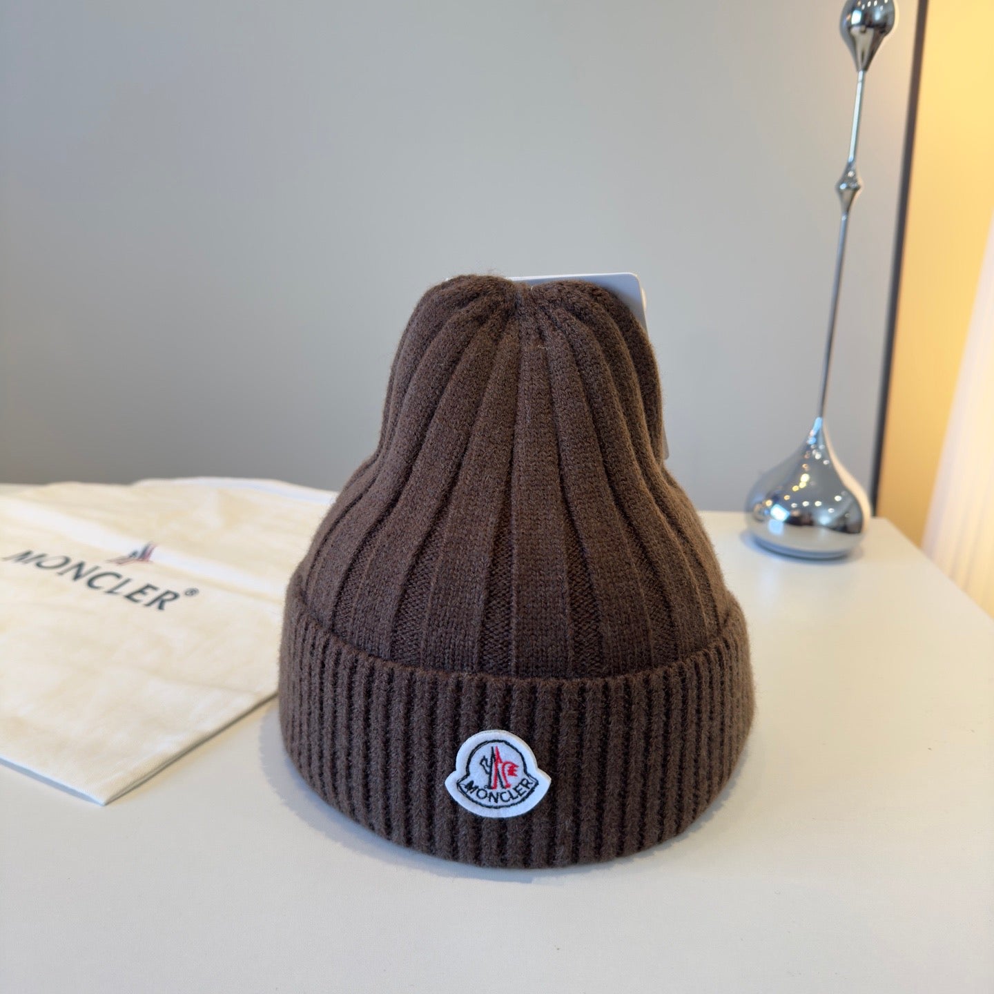 Moncler-新款毛帽-咖啡色