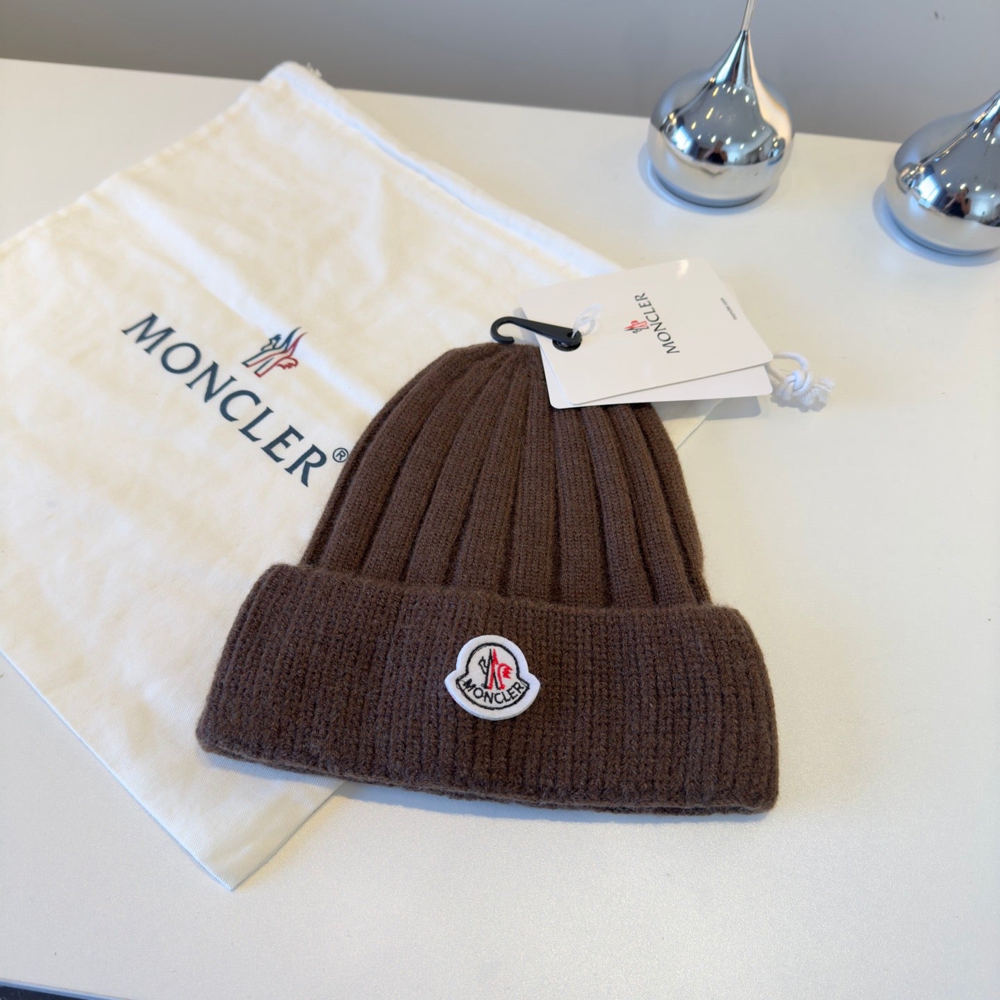 Moncler-新款毛帽-咖啡色