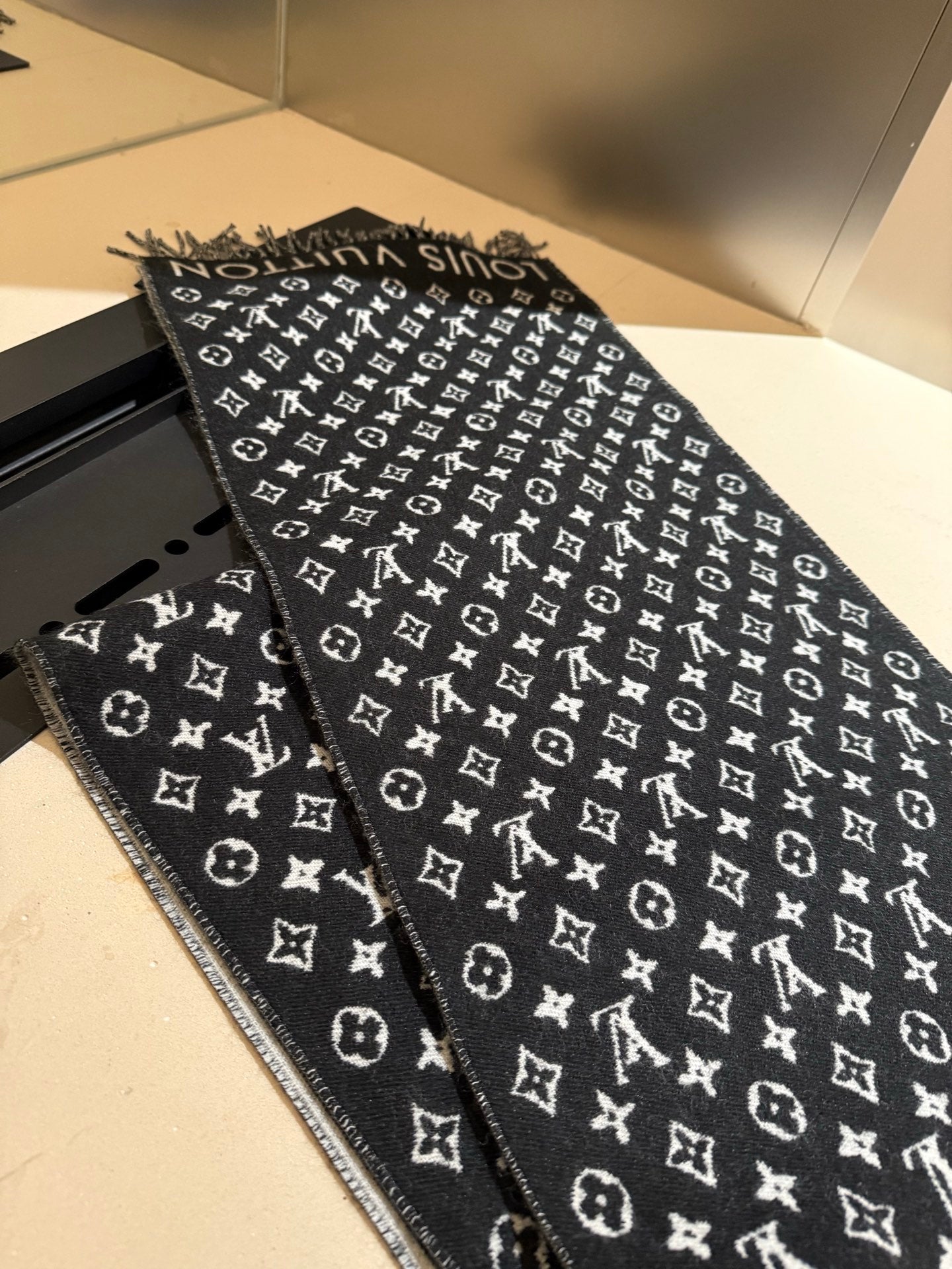 路L家-羊絨圍巾 35*210