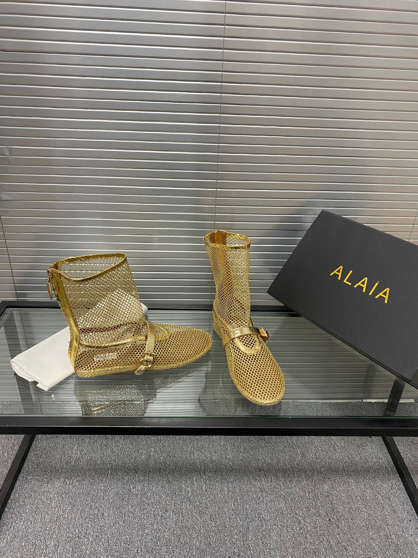 Ala-260707平底網面短靴