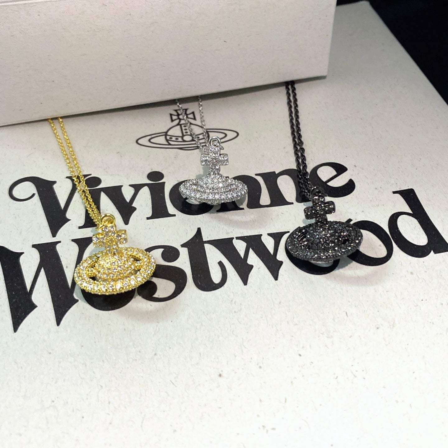 Vivienne westwood-項鍊20260615
