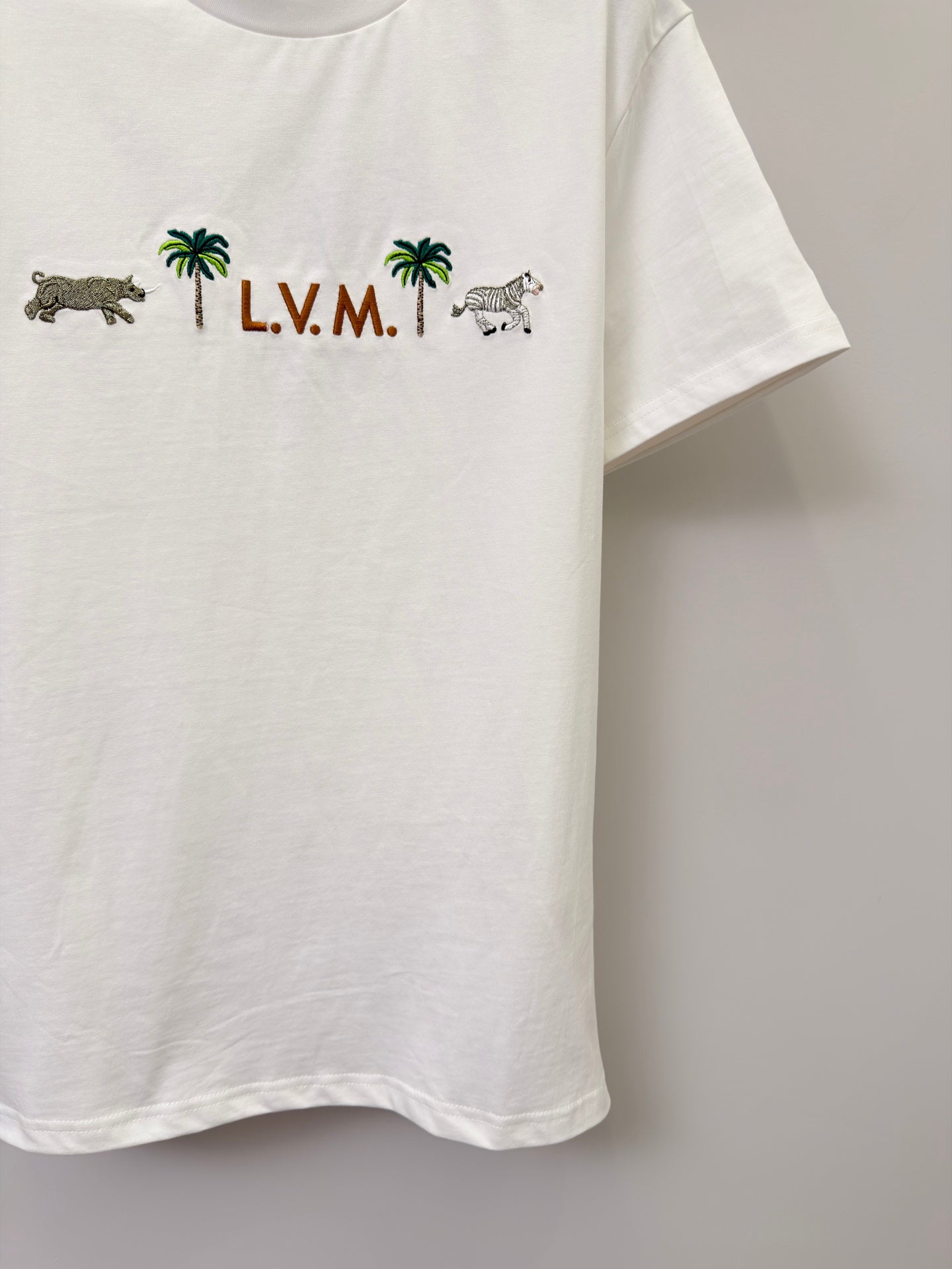 路L家-動物印花刺繡圖案純棉圓領T