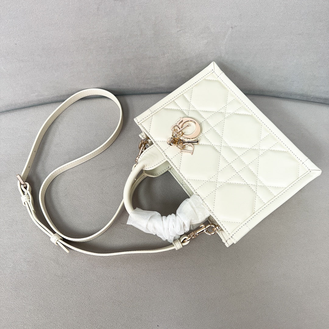 迪D家-BookTote 托特包 Mini 白色