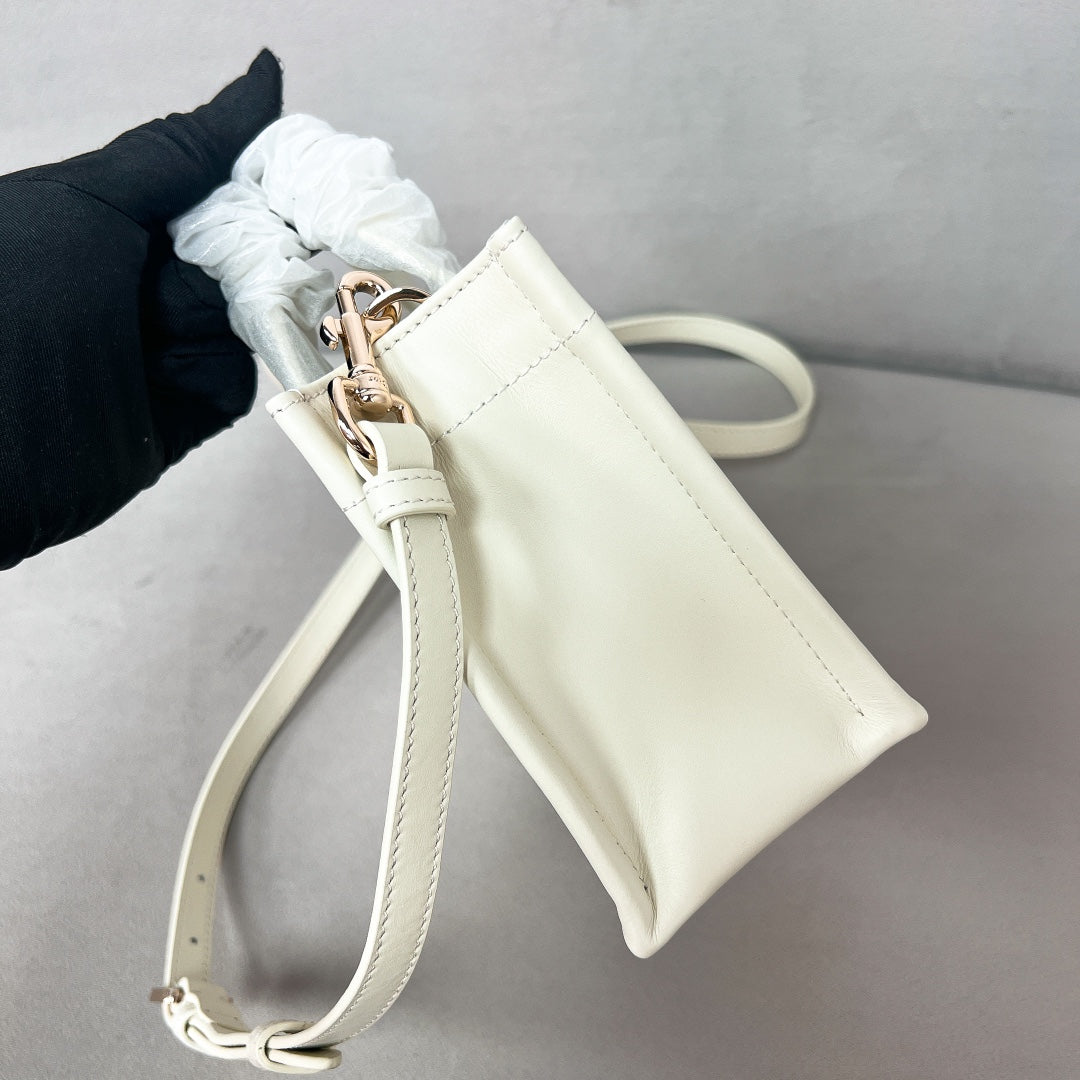 迪D家-BookTote 托特包 Mini 白色