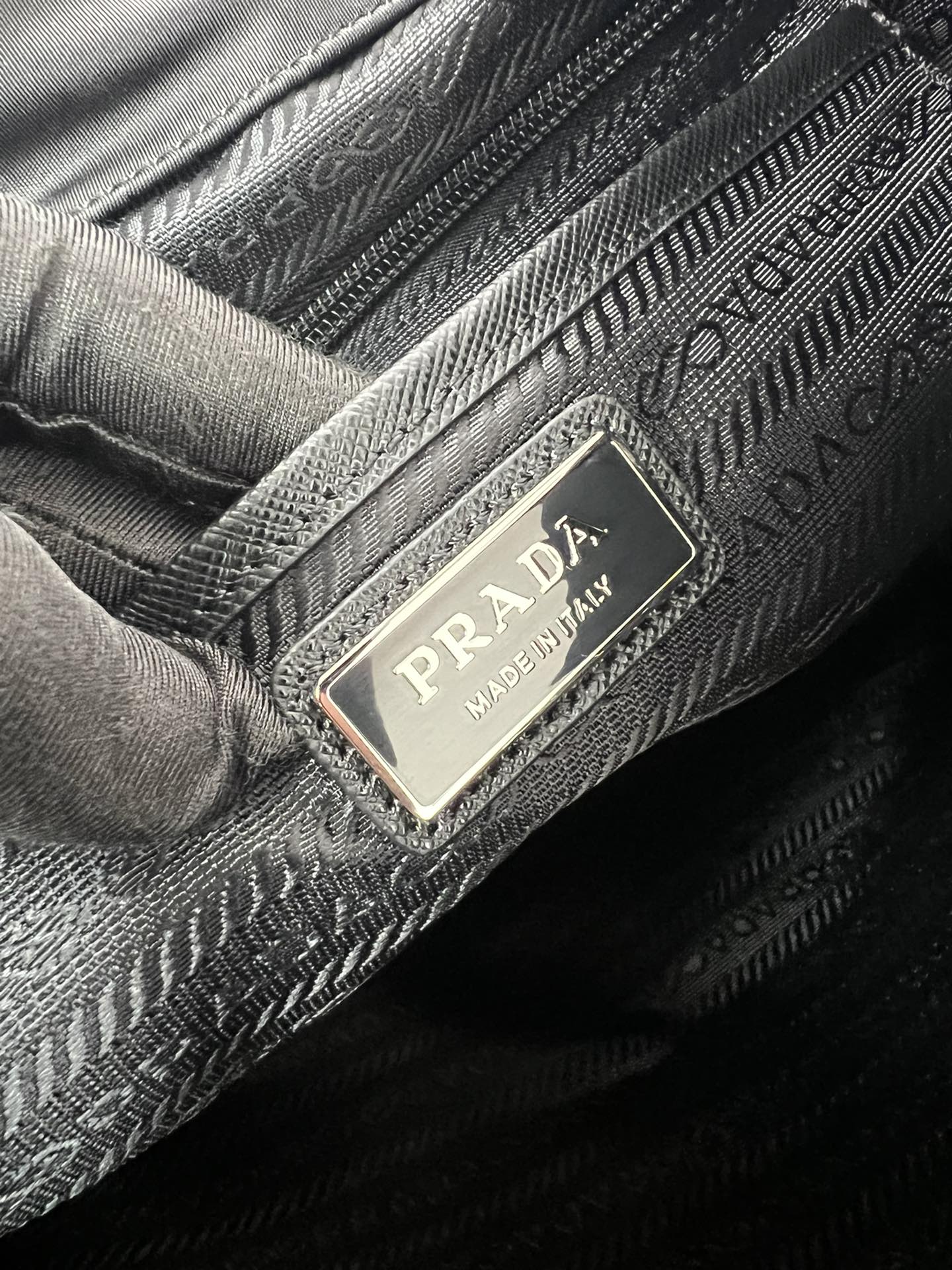 普P家-2VZ110 雙口袋後背包