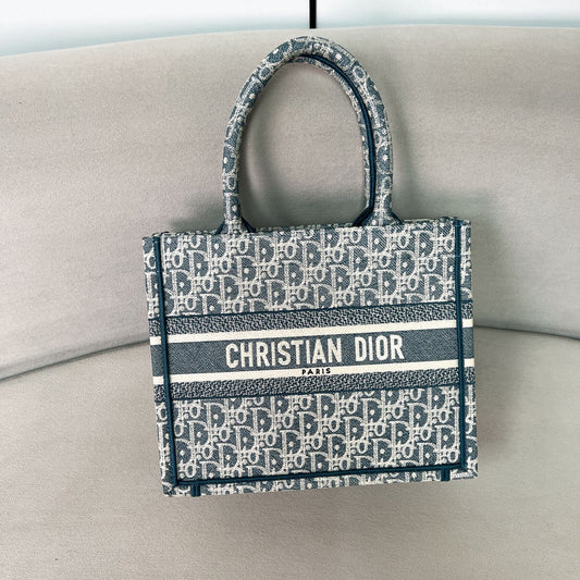 迪D家-BookTote Oblique系列 小號 刺繡綠色