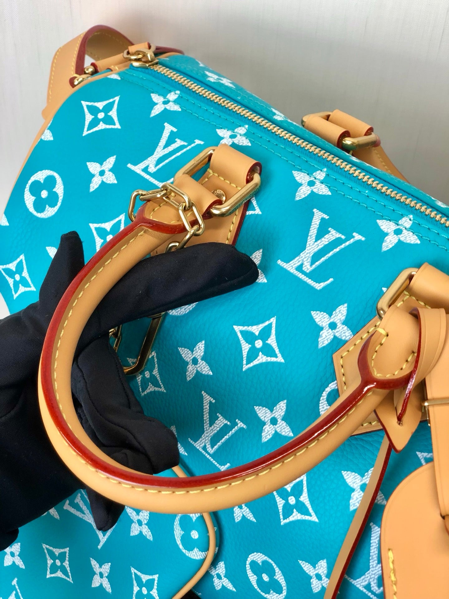 路L家-𝑴𝟏𝟏𝟓𝟔6 𝑺𝒑𝒆𝒆𝒅𝒚 𝑷𝟗 𝑩𝒂𝒏𝒅𝒐𝒖𝒍𝒊𝒆-湖水藍