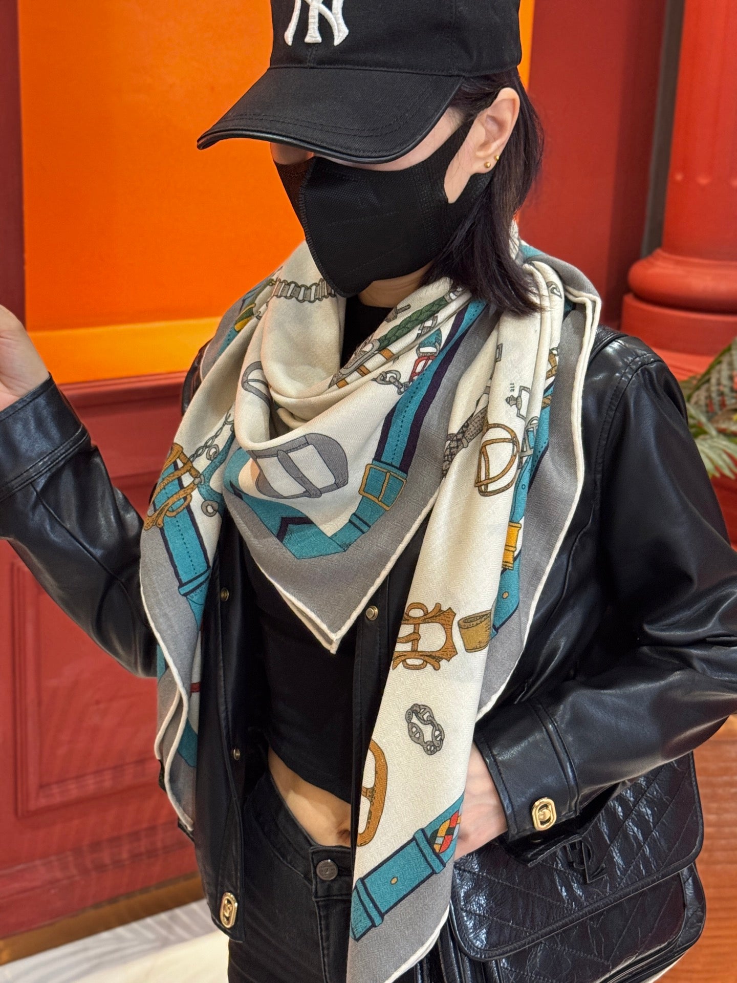 小愛款-雙面同色 羊絨方巾 140cm*140cm