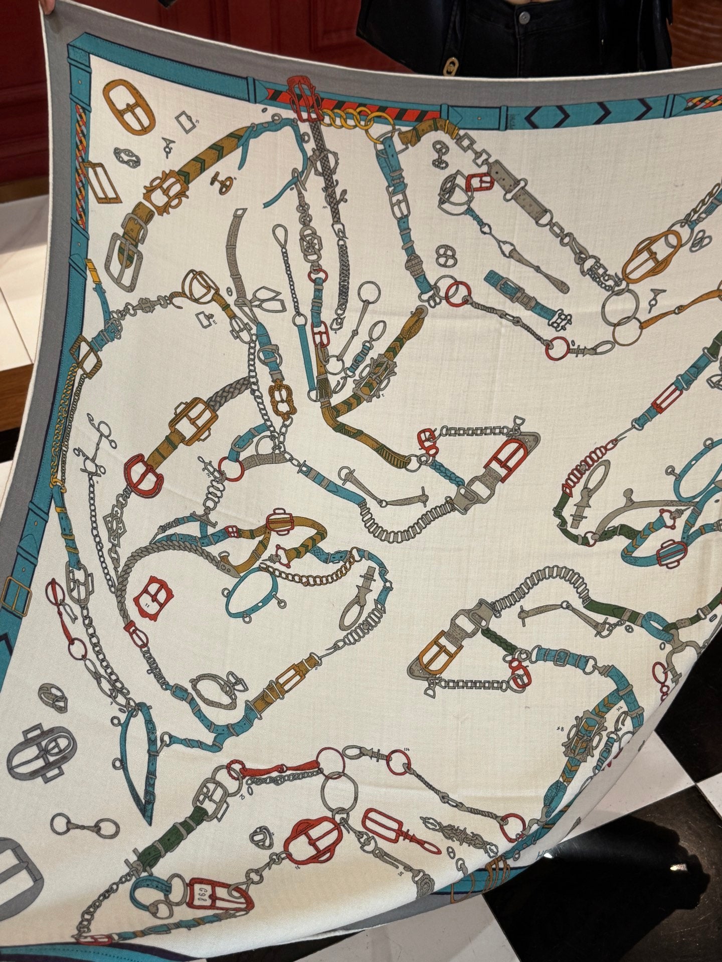 小愛款-雙面同色 羊絨方巾 140cm*140cm