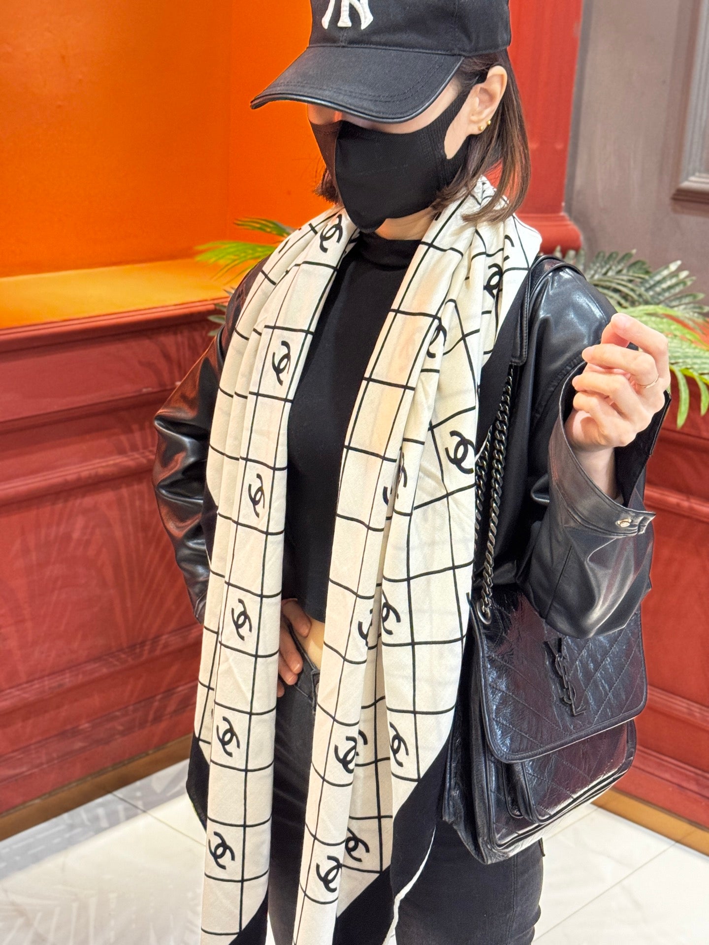 小香家-雙面同色 140*140 絲巾