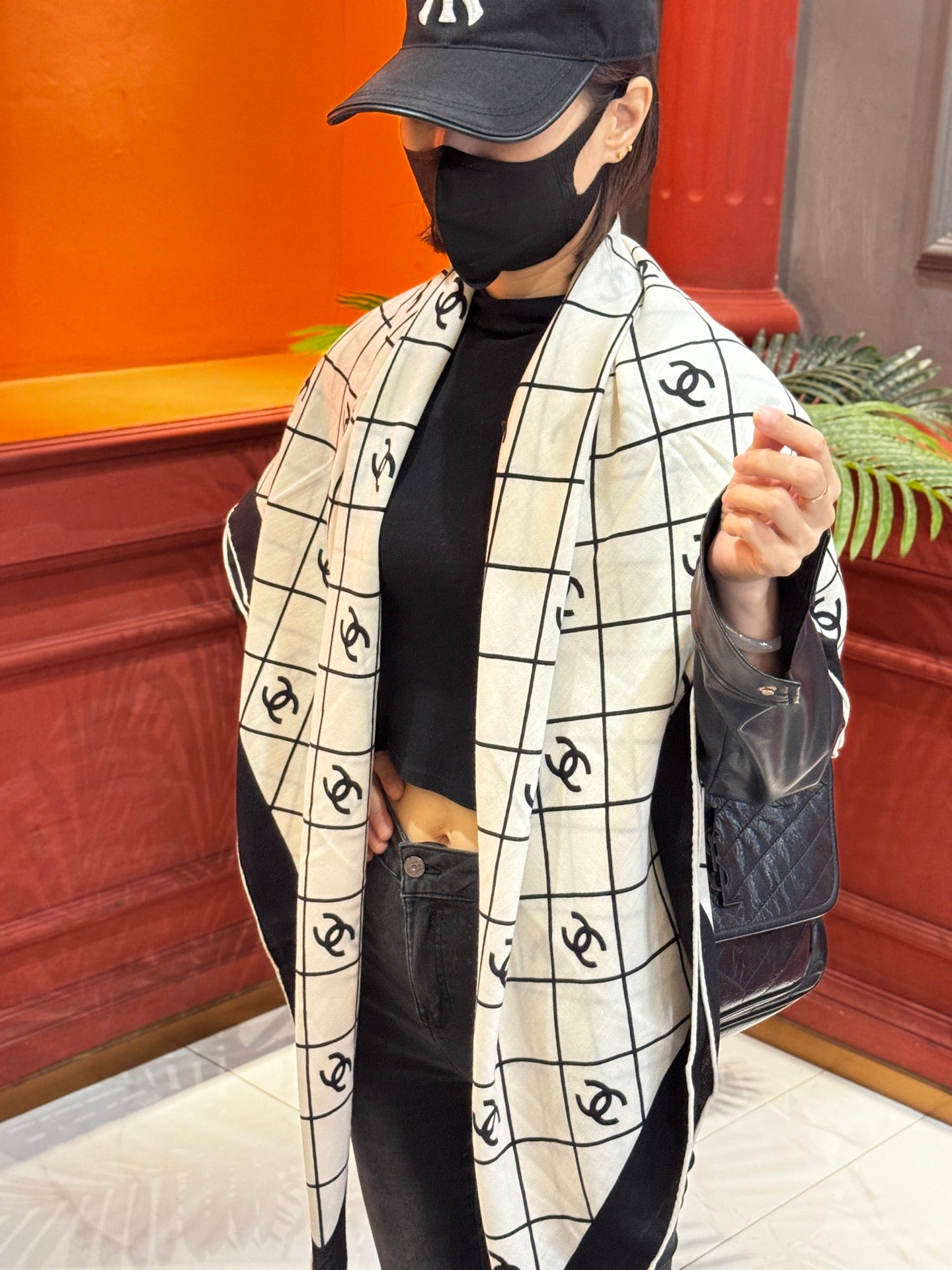 小香家-雙面同色 140*140 絲巾