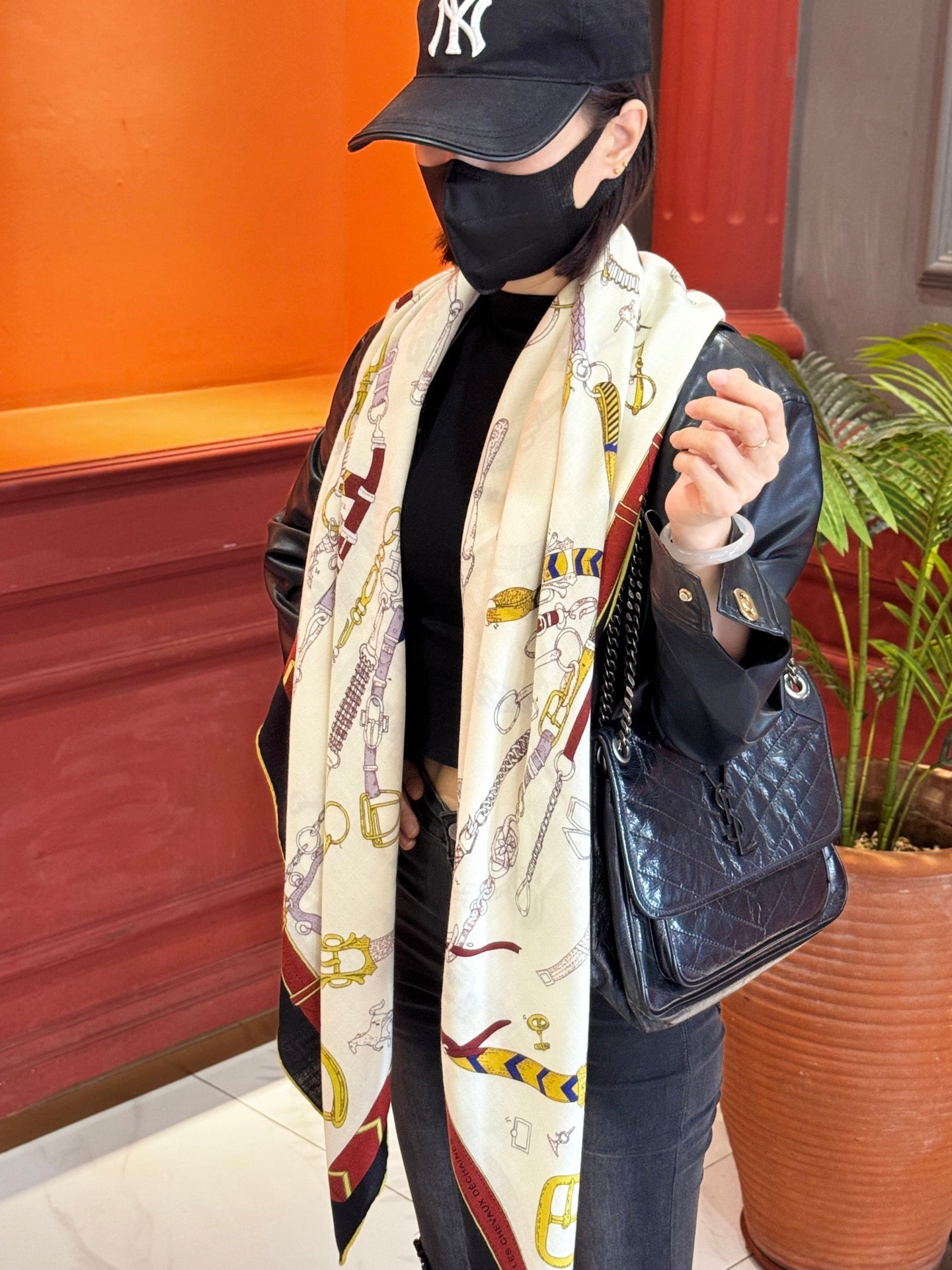 小愛款-雙面同色 羊絨方巾 140cm*140cm