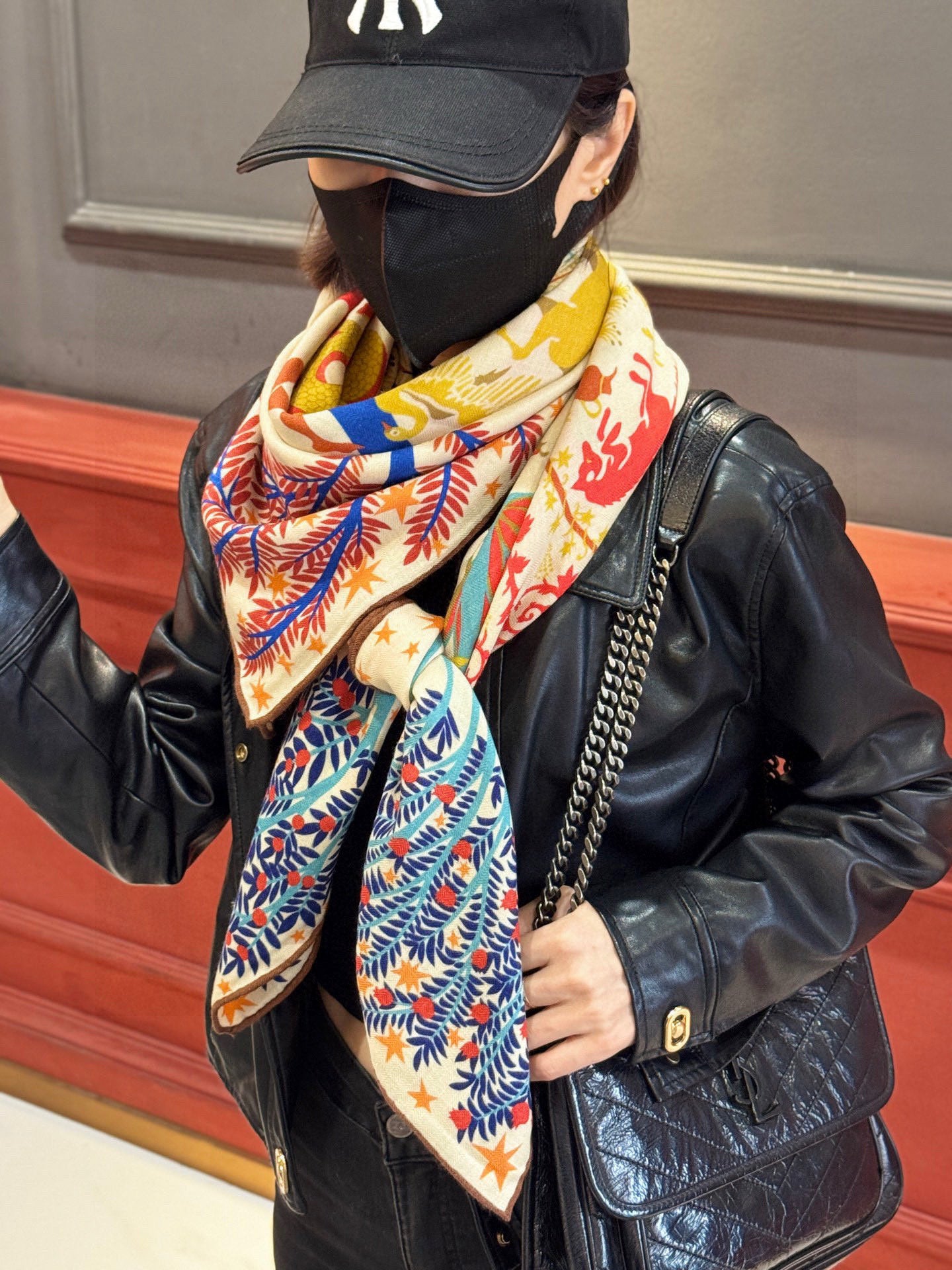 小愛款-雙面同色絲毛140cm*140cm 羊絨方巾