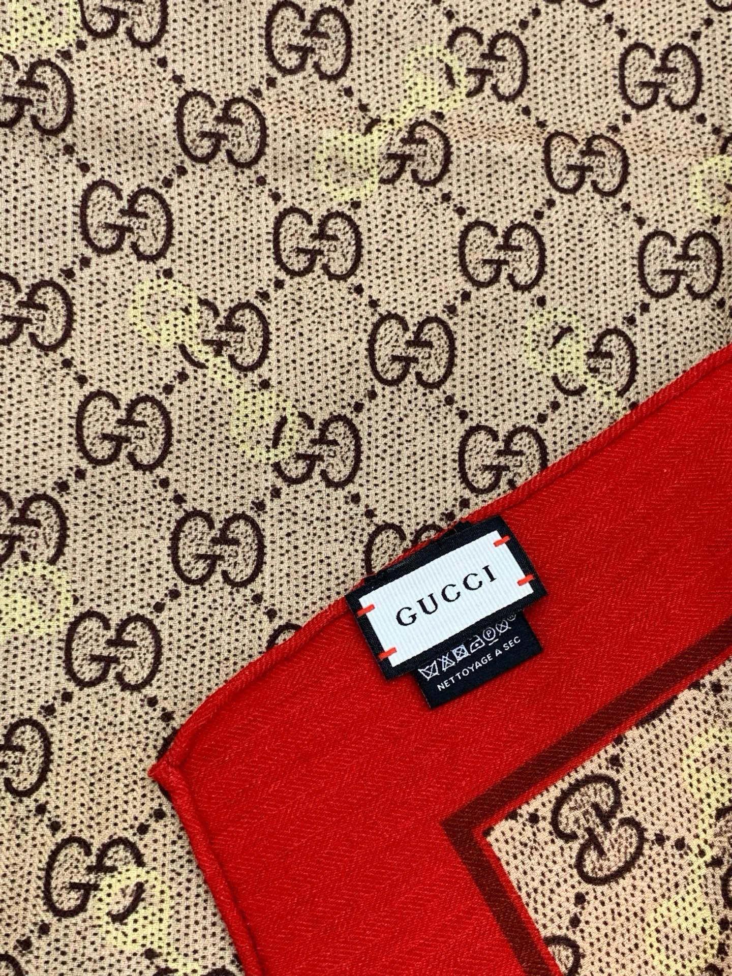 古G家-雙面絲絨披肩 135x135 30%真絲70%羊絨