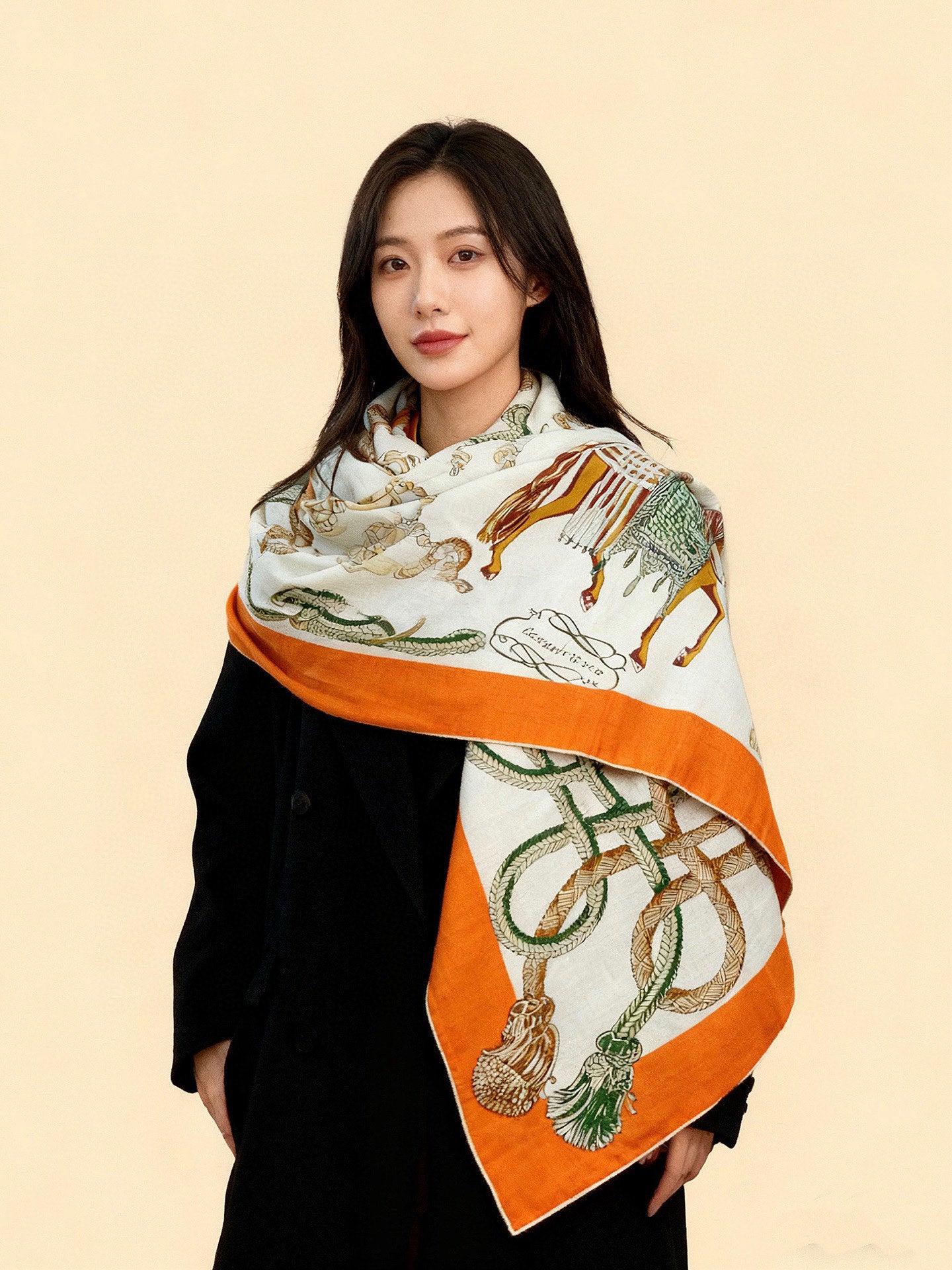 小愛款-雙面同色絲毛方巾 140x 140 70%山羊絨30%桑蠶絲
