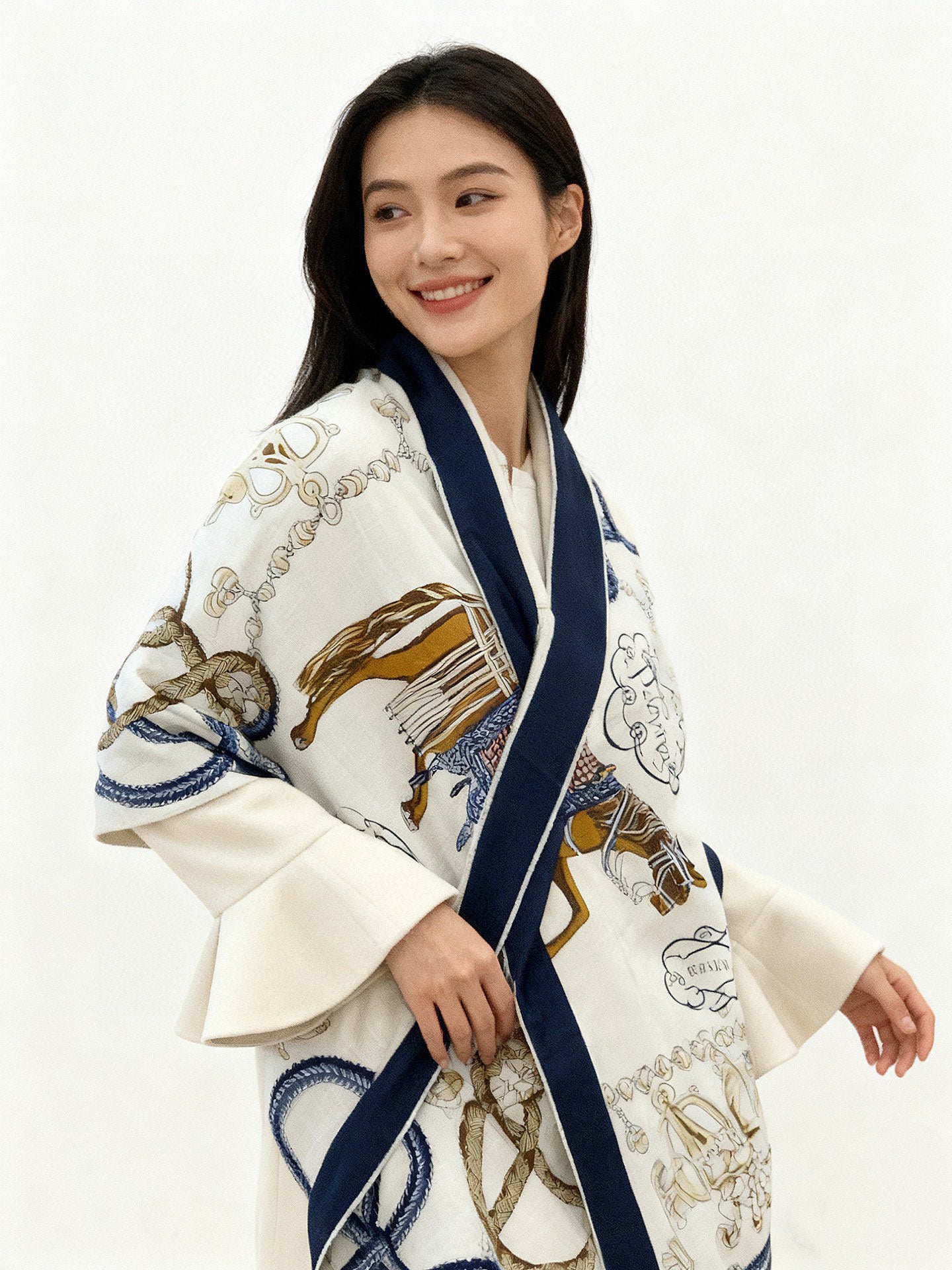 小愛款-雙面同色絲毛方巾 140x 140 70%山羊絨30%桑蠶絲
