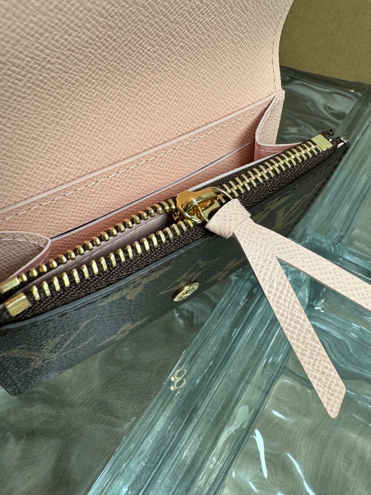 路L家-M62361 信封式零錢包-粉色金扣