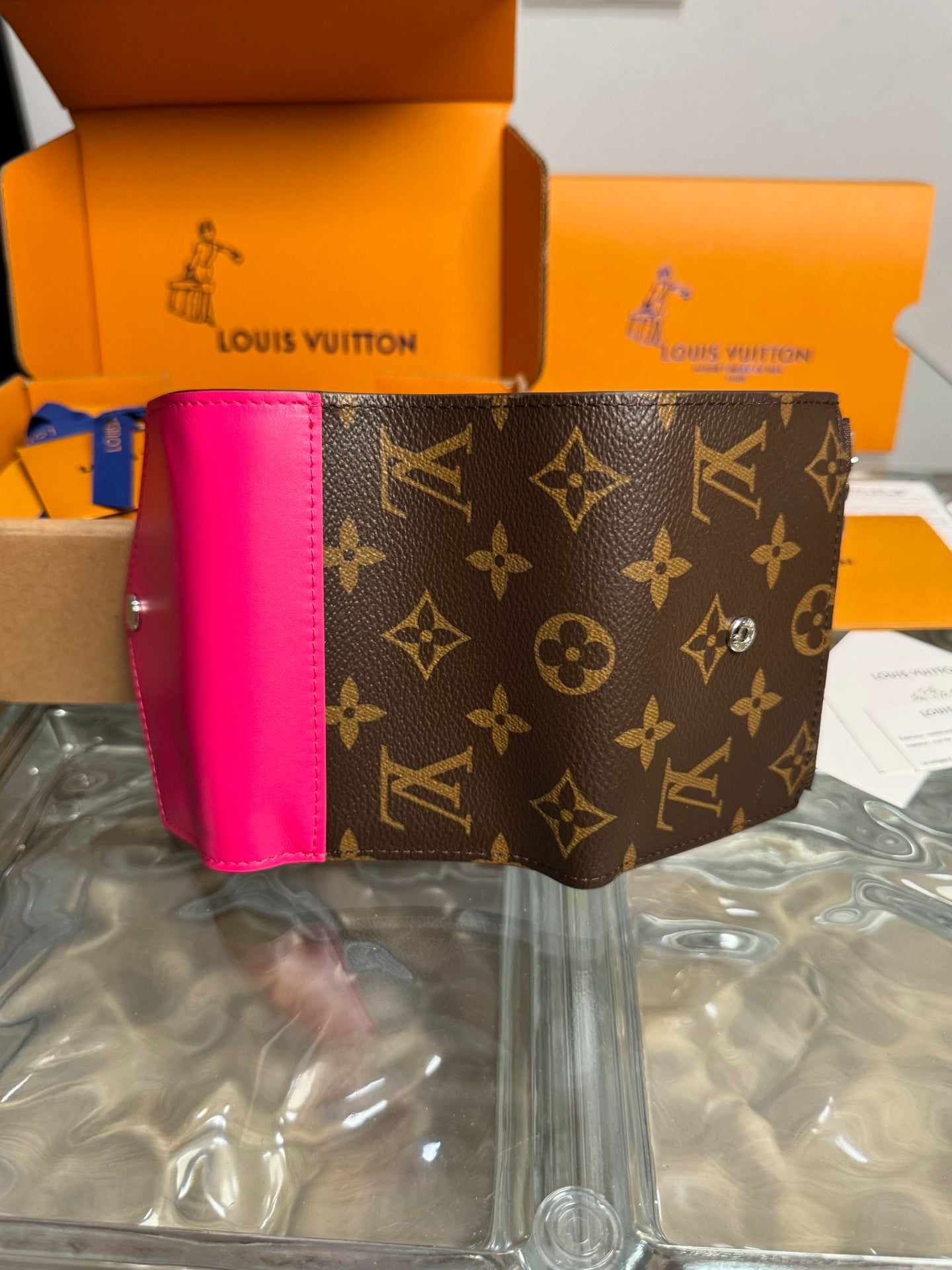 路L家-M12392 Victorine Wallet-桃粉色
