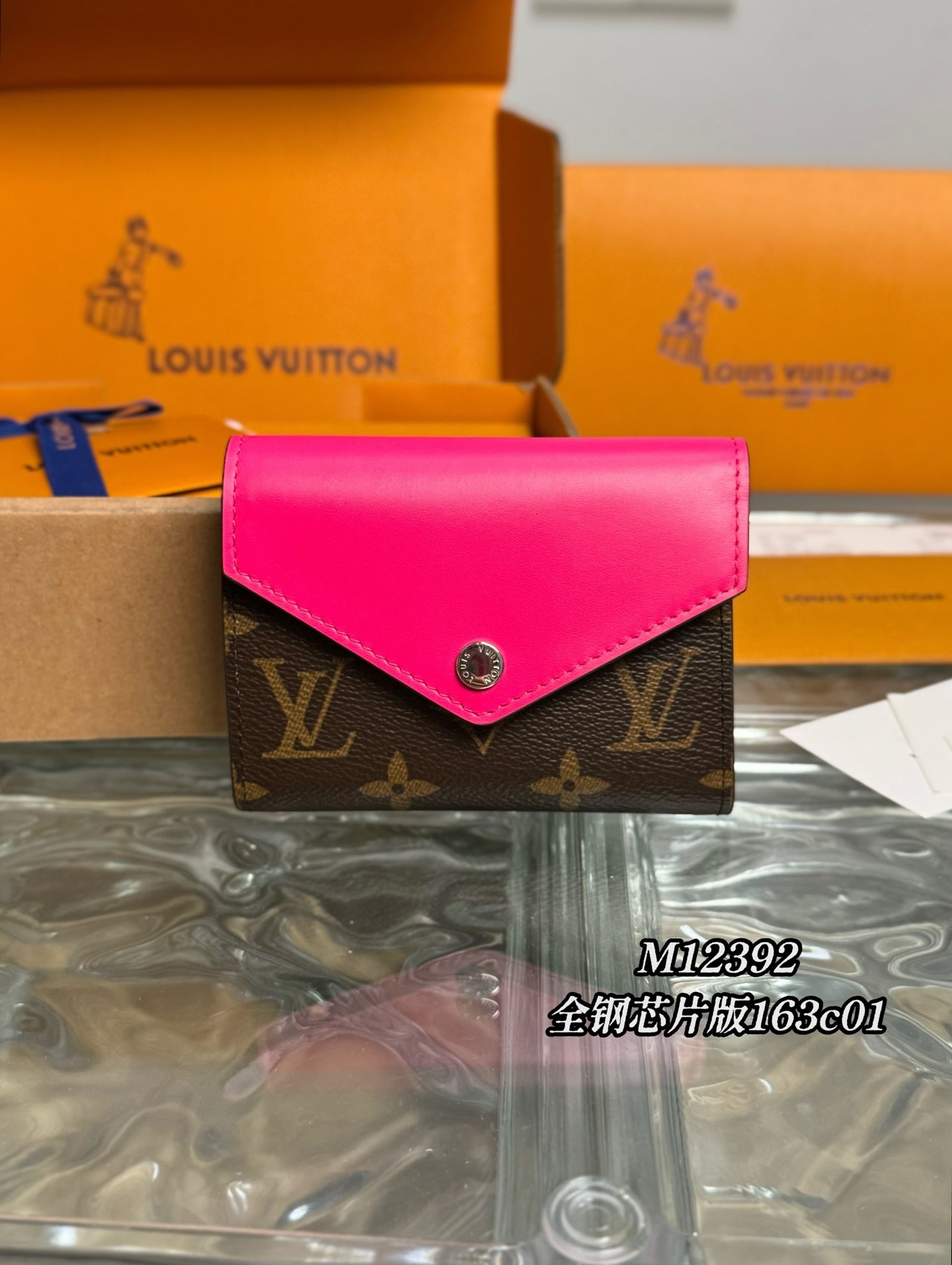 路L家-M12392 Victorine Wallet-桃粉色
