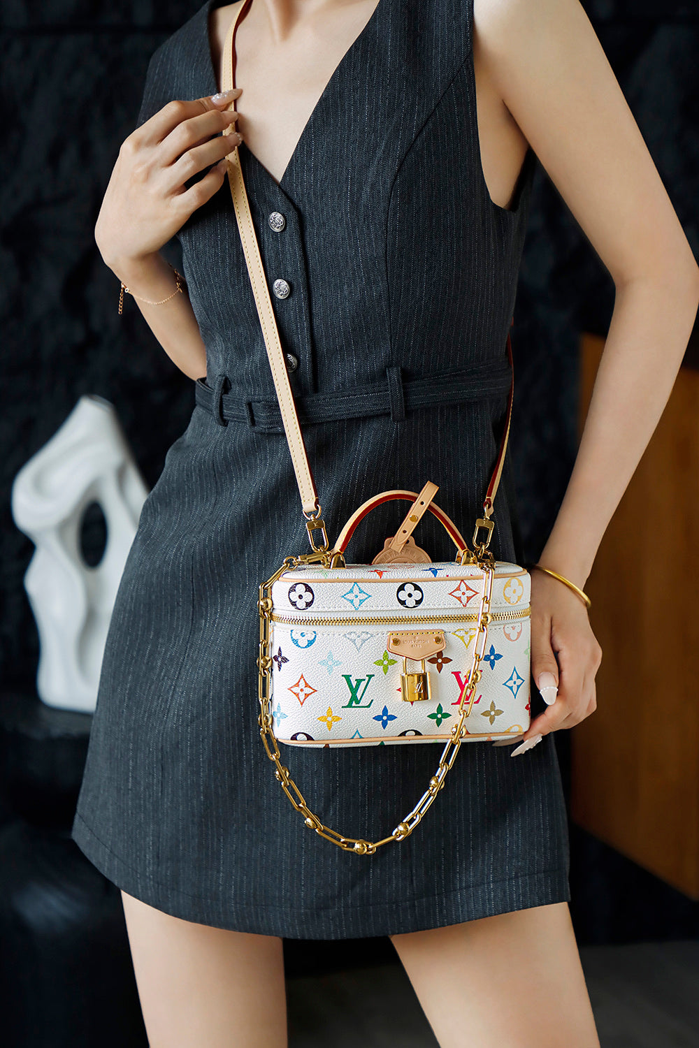 路L家-M13662 Vanity Pouch-白彩