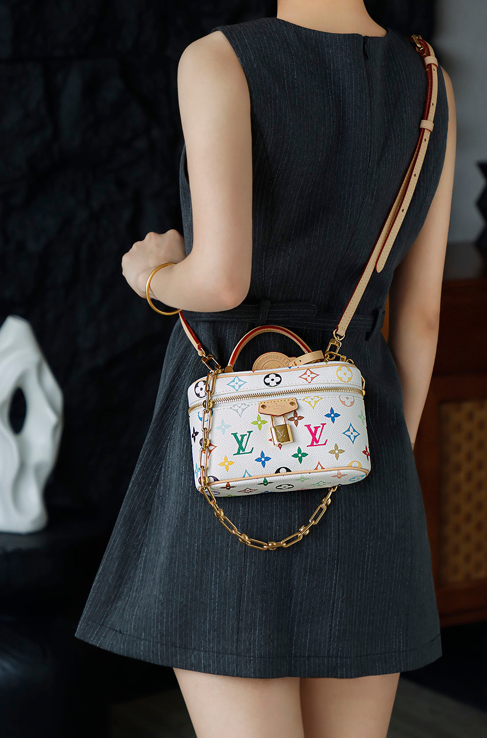 路L家-M13662 Vanity Pouch-白彩