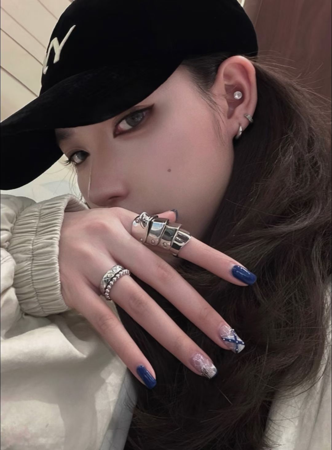 Vivienne westwood-項鍊20260615