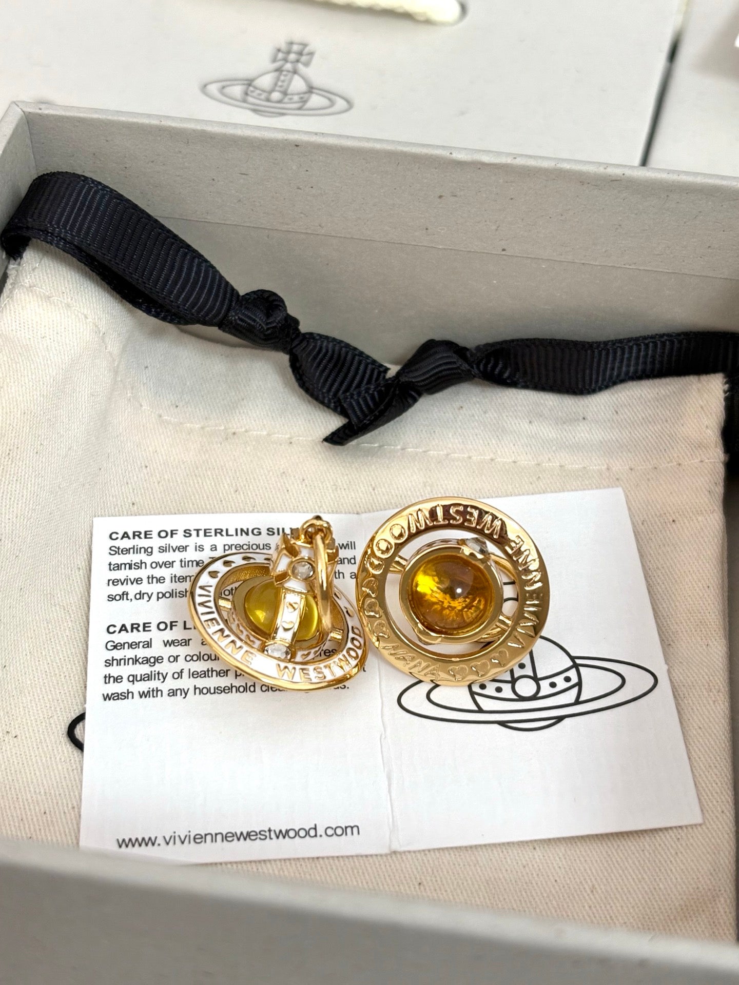 Vivienne westwood-耳環20260615