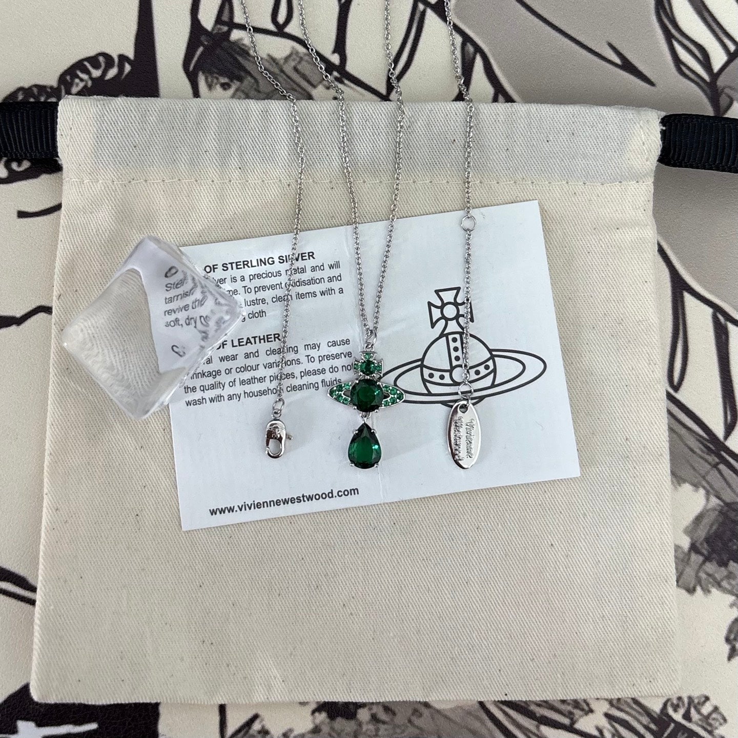 Vivienne westwood-項鍊20260615