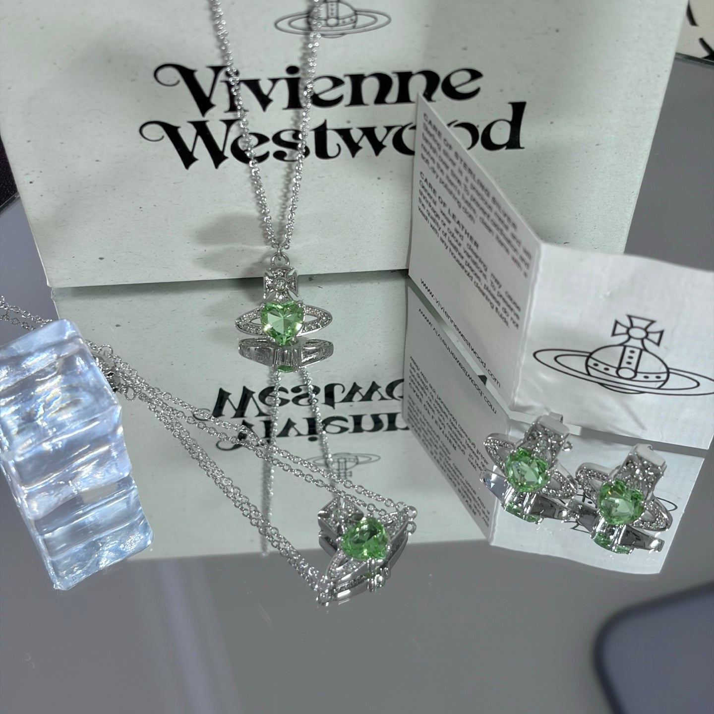 Vivienne westwood-項鍊20260615