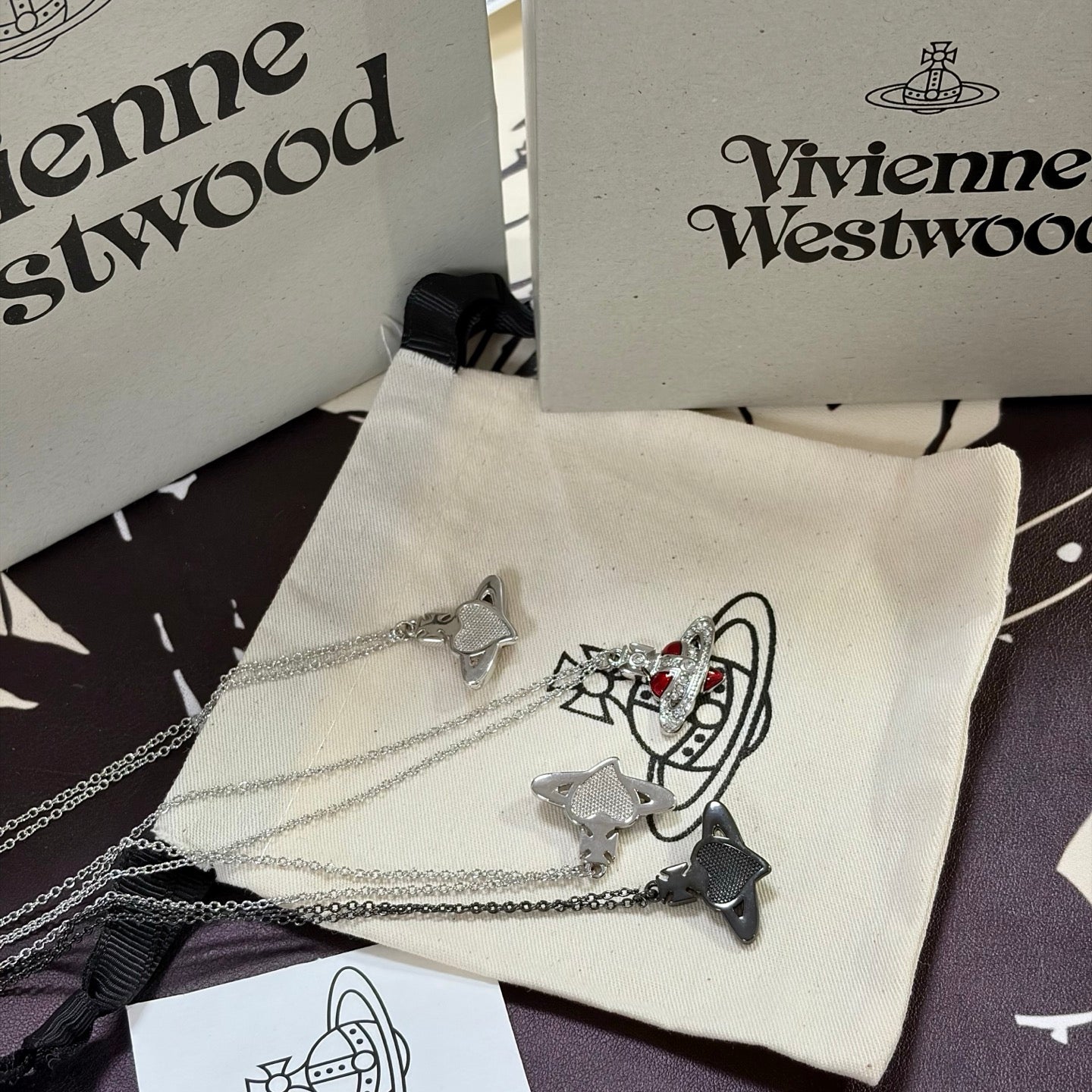 Vivienne westwood-項鍊20260615