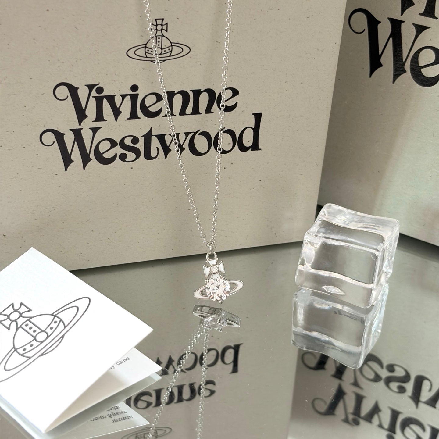 Vivienne westwood-項鍊20260615