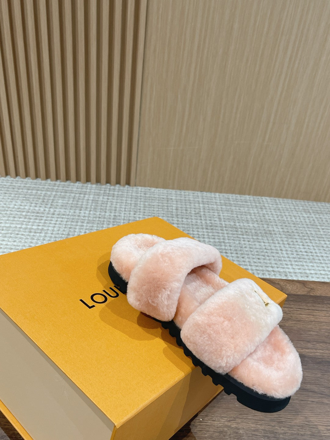 路L家-皮毛一體拖鞋 粉色