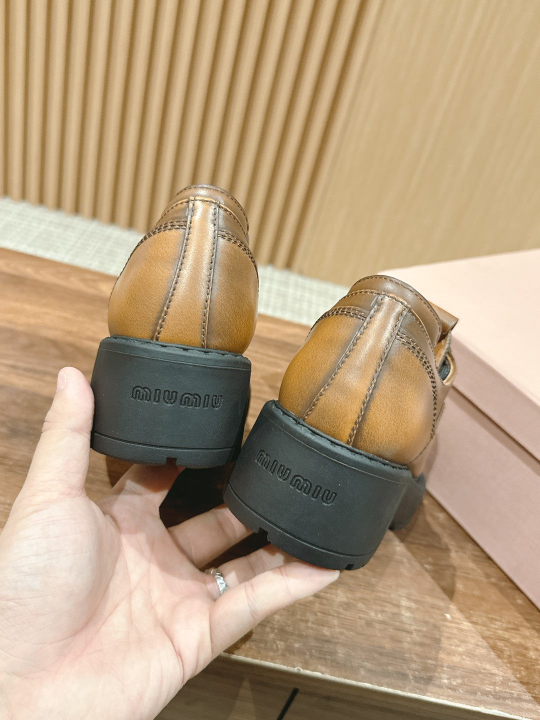 穆M家-厚底綁帶樂福鞋 咖色