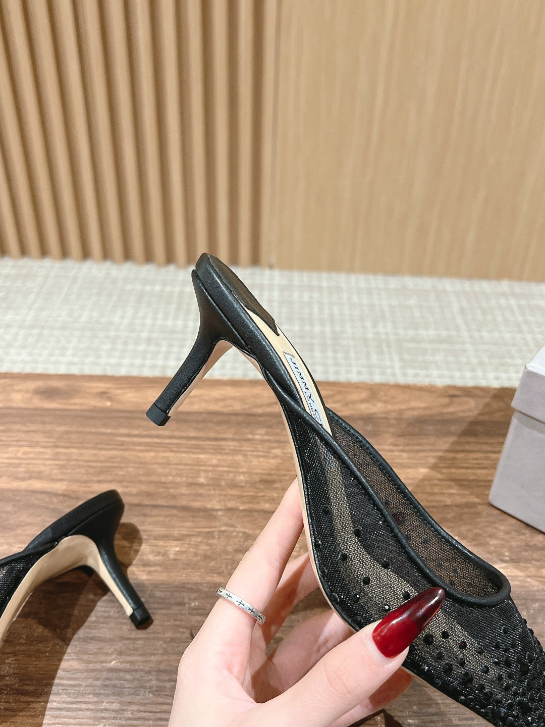 JC傑米-貼鑽網紗尖頭跟鞋 黑色
