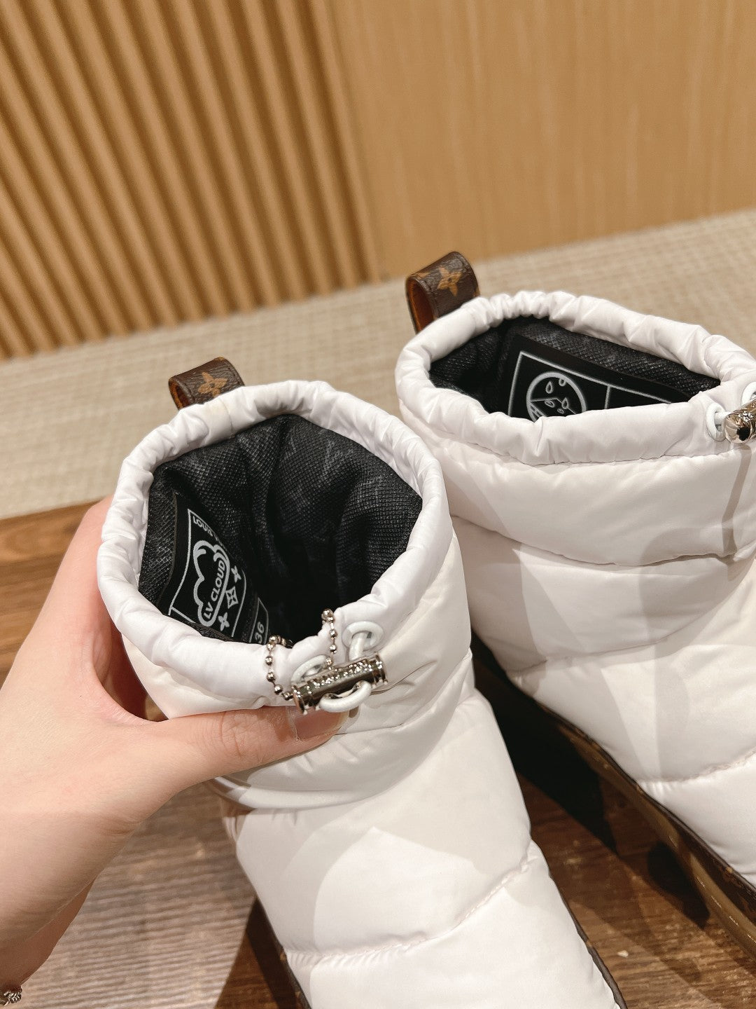 路L家-秋冬Pillow羽絨雪靴 白色