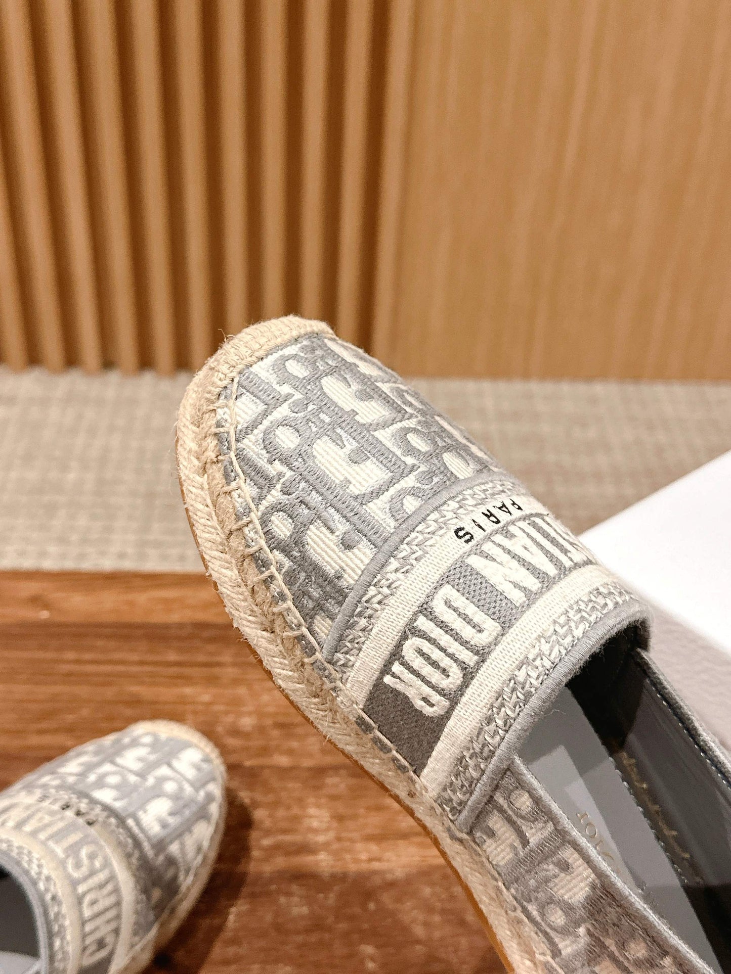 迪D家-𝐆𝐫𝐚𝐧𝐯𝐢𝐥𝐥𝐞穆勒漁夫鞋 灰色