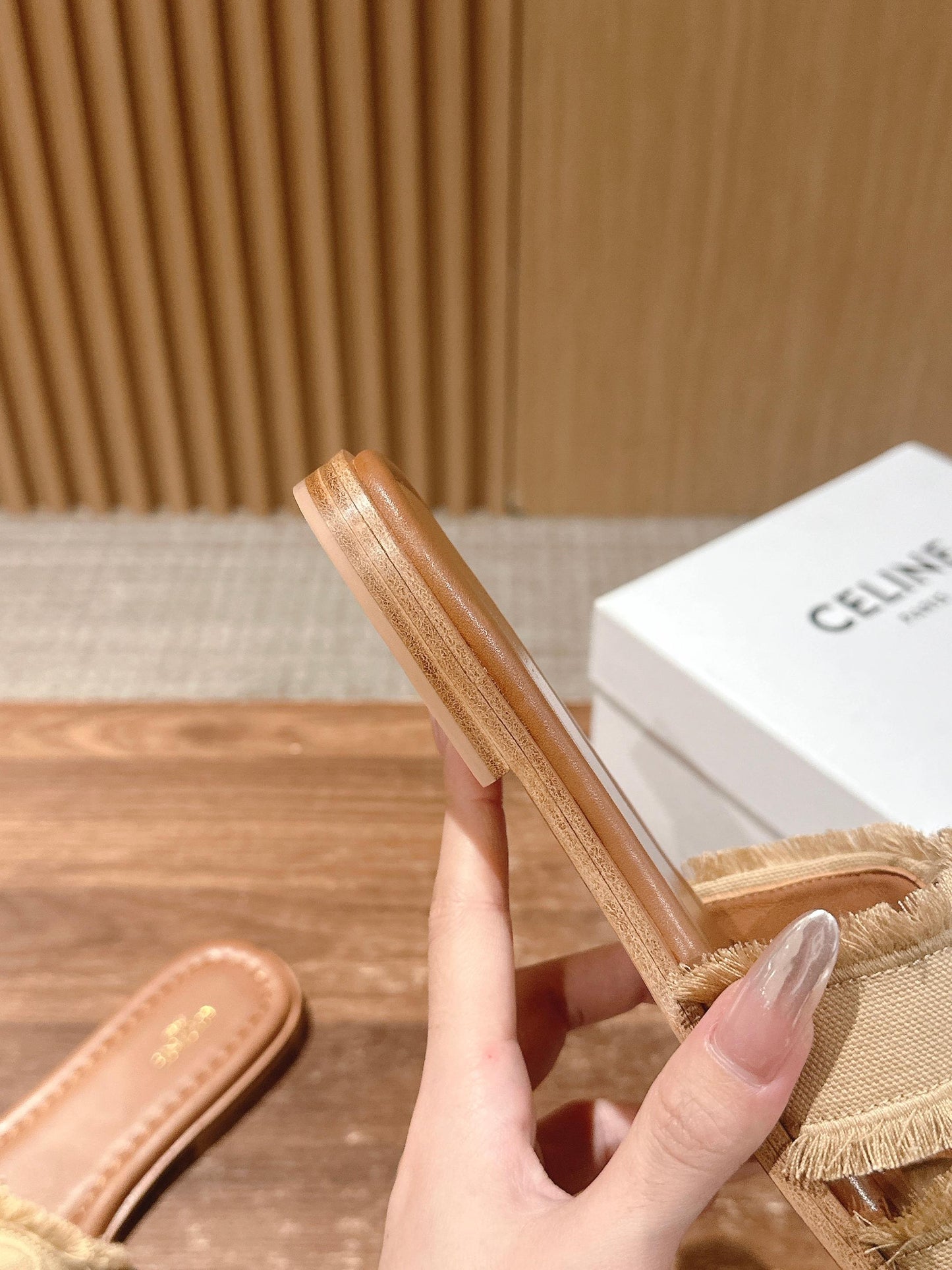 賽C家-新款凱旋門丹寧牛仔拖鞋 卡其色