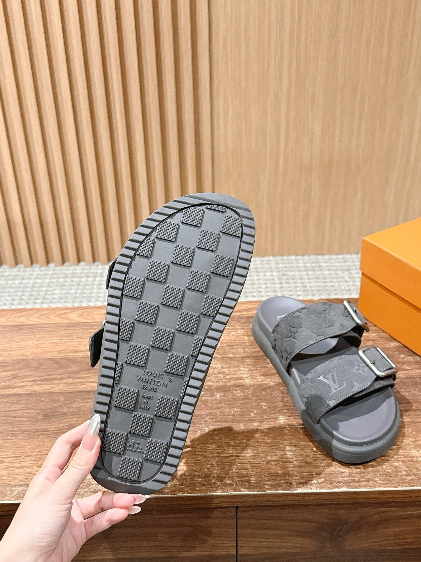 路L家-休閒拖鞋 男款鞋子 麂皮灰色