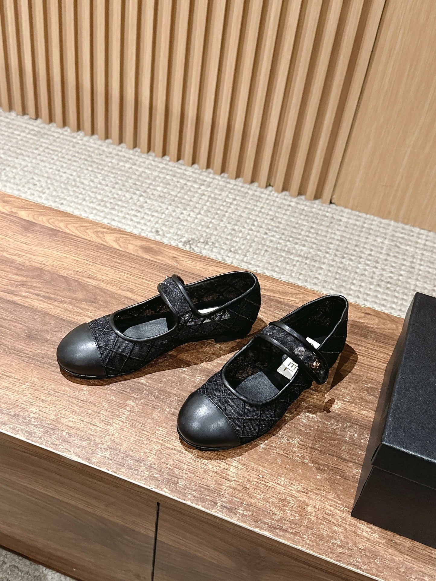 小香家-網格感娃娃鞋 黑色