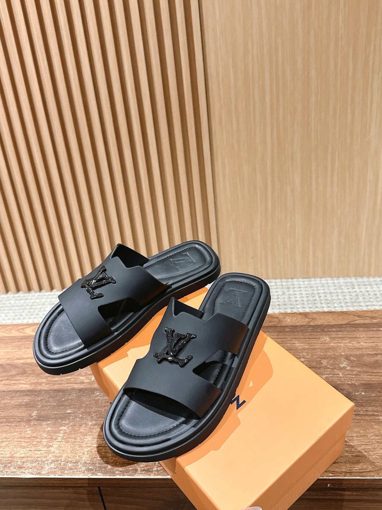 路L家-沙灘拖鞋 男款鞋子 黑色