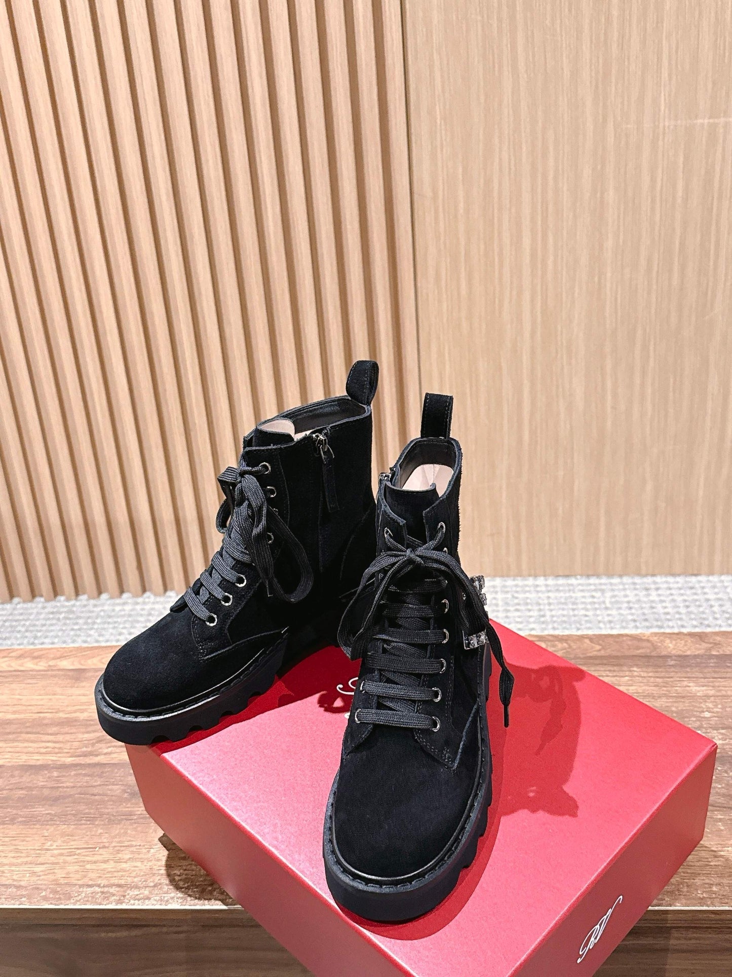 RV 厚底中筒靴 絨面黑色