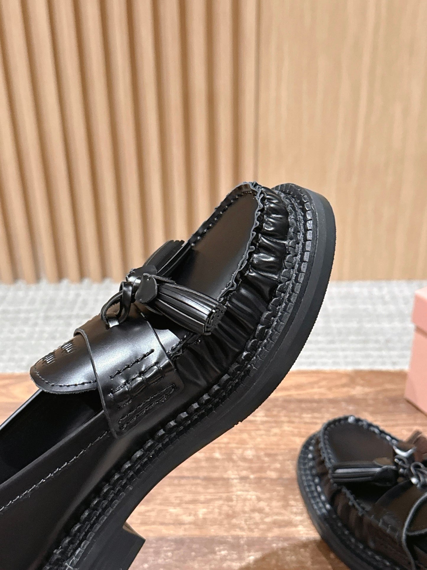 穆M家-25FW 流蘇樂福鞋 黑色