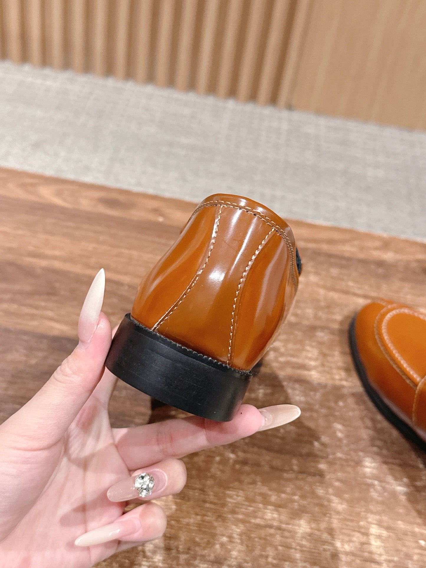 賽C家-LOGO霧皮面 瑪麗珍樂福鞋 焦糖色