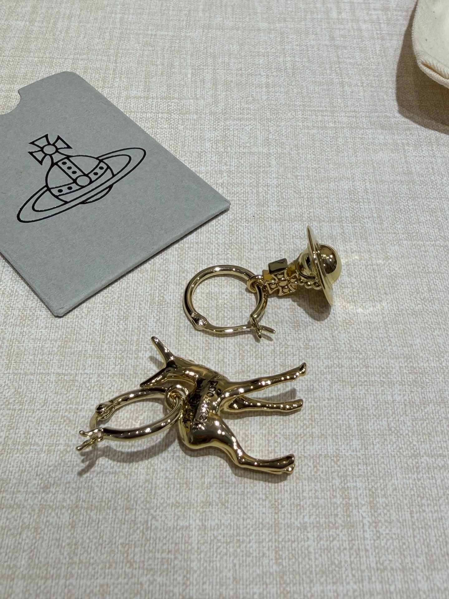 Vivienne westwood-耳環20260615